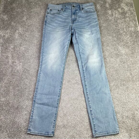 American Eagle Jeans Men's 32X32 Blue Slim Straight Low Rise Light Denim Preppy - Picture 1 of 12
